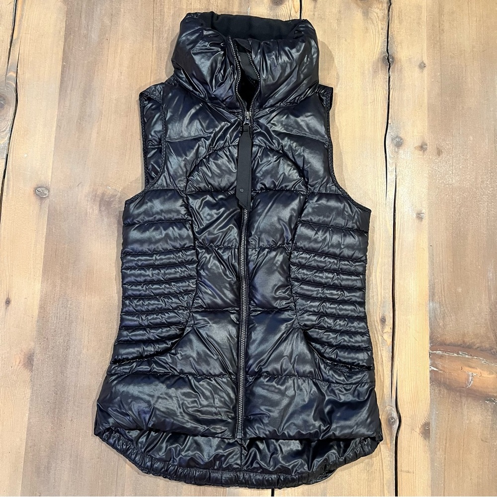 Lululemon Glossy Fluffin Awesome Goose Down Vest Black Puffer